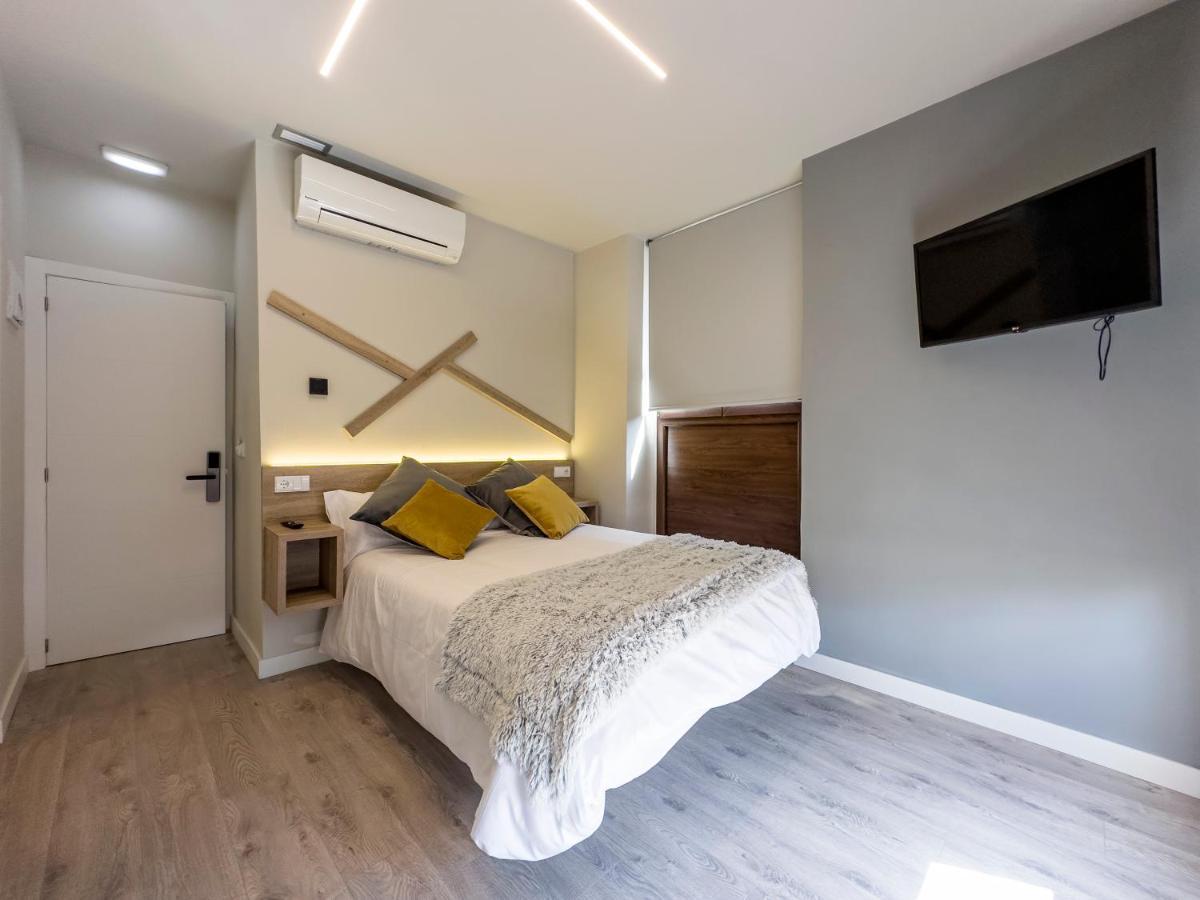 Hostal Maria Felisa Candás Esterno foto